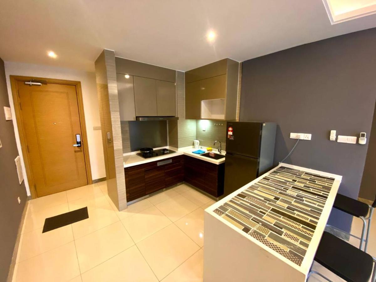 Luxury Homestay R&F Princess Cove Johor Bahru Exterior photo